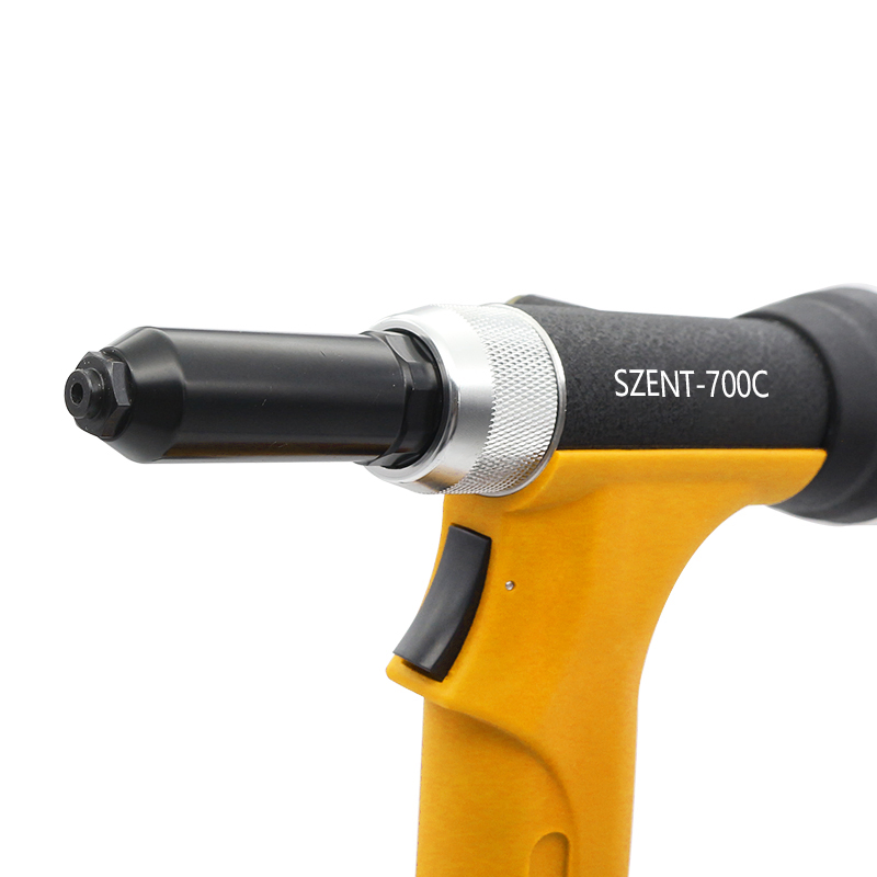 Rivet Gun Machine Szent-700c Pneumatic Rivet Gun