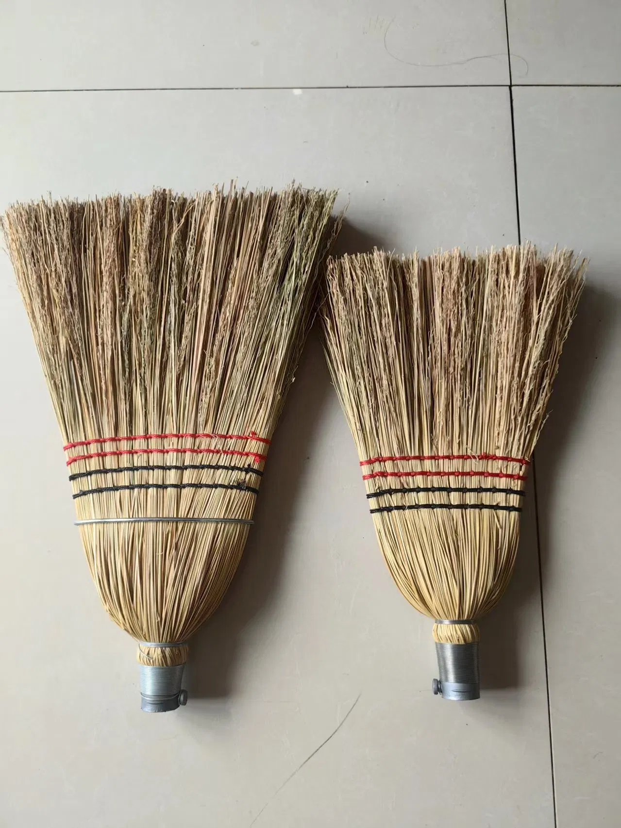 Durable Corn Broom for Efficient Indoor and Outdoor Cleaning