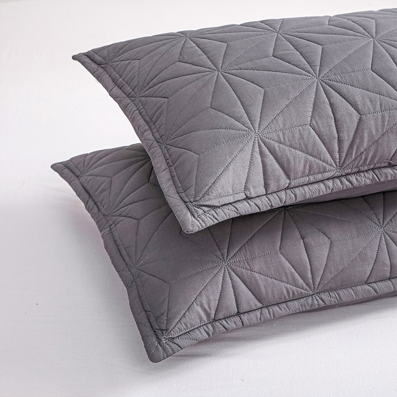 Factory Price 3PCS Quilting Solid Color Microfiber Bedspread with Two Pillowcases for Coverlet Bed Cover Set