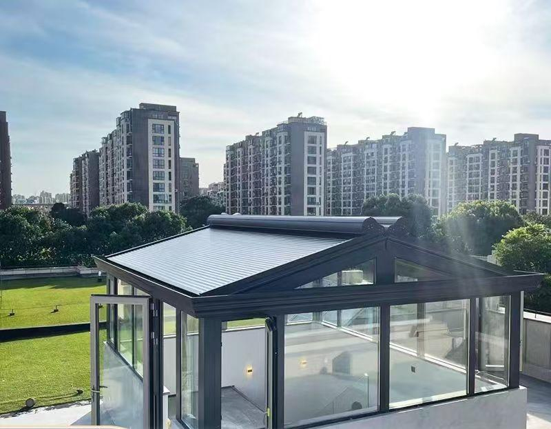 High-Quality and Durable Aluminum Awning, Sturdy Roof, Luxurious Canopy
