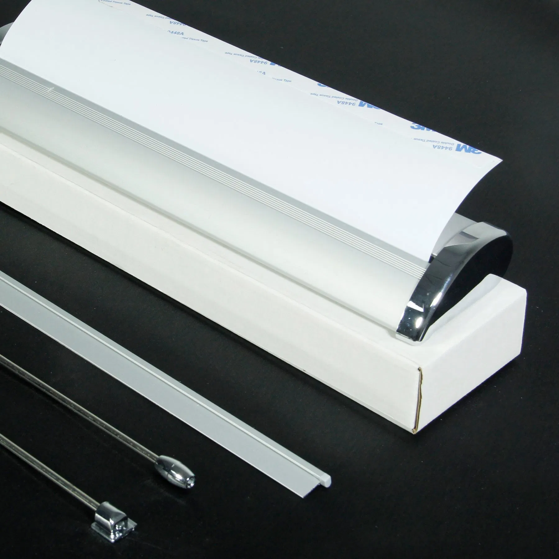 Mini Desk A3 A4 Hand Held Roll up Customized Screen Display Portable Retractable Banner in Stock