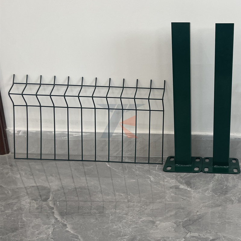 Black Garden Fence Commercial Fence/Steel Fence/Security Fence/Wire Fence/Fencing Security Fencing/Picket Fence/Fence Panel/Galvanized Steel Fence/Securit Gate