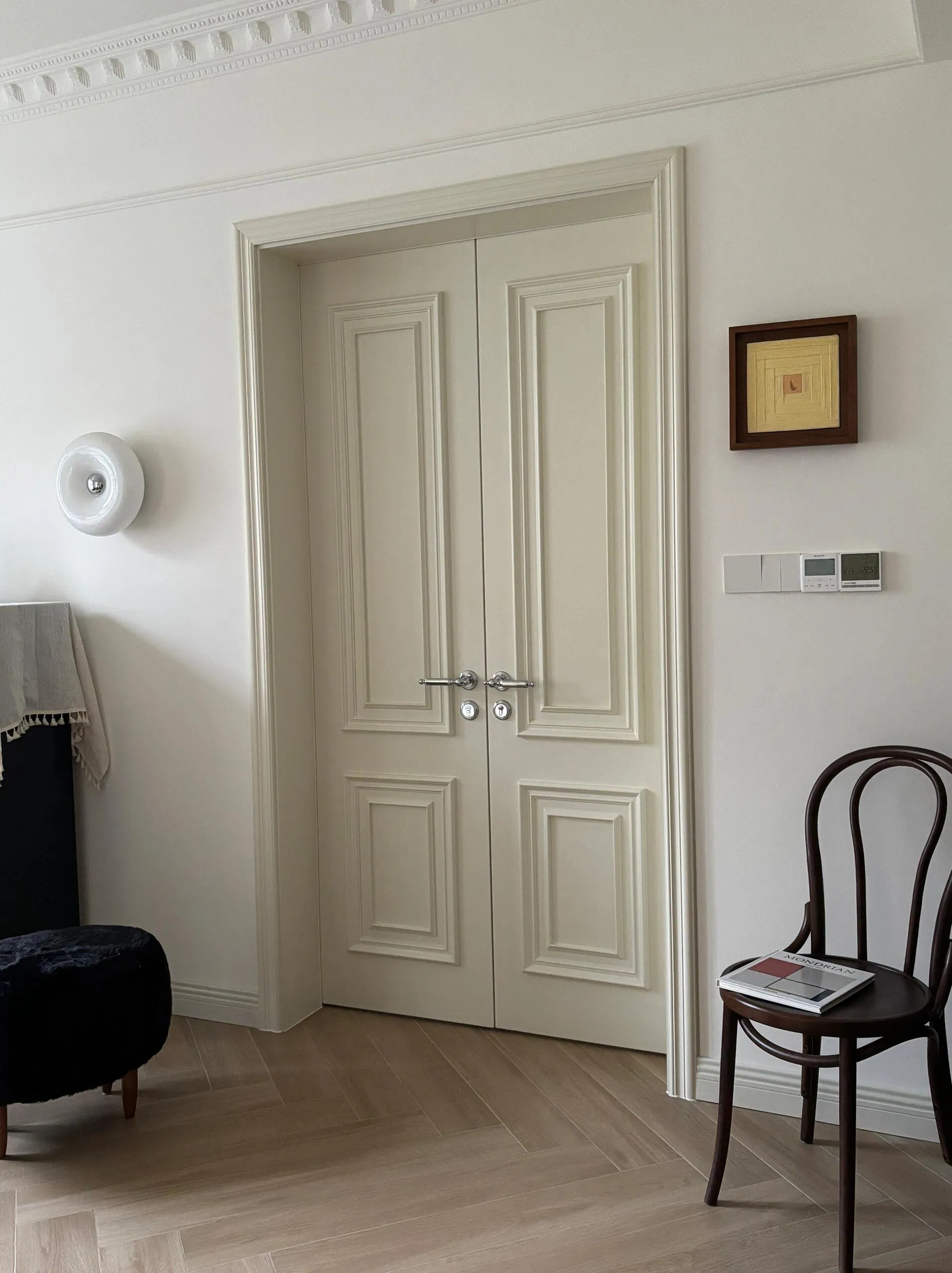 Waterproof Melamine Paper HDF/MDF Moulded Door Wooden Doors, Painted Doors, PVC Doors, and MDF Doors Suitable for Hotels, Villas, and Apartments.