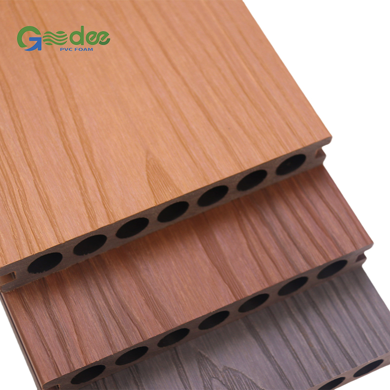 Double-Sided Round Hole Co-Extruded Floor for Outdoor Courtyard