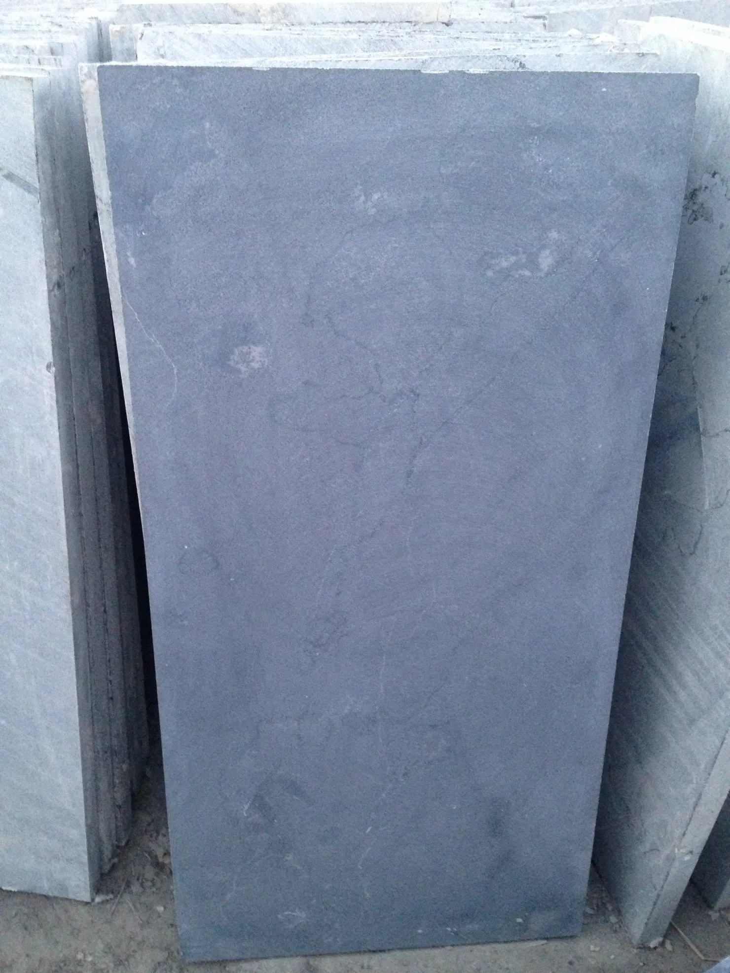 Honed Chinese Blue Limestone /Bluestone Natural Stone Covering/Flooring/Paving Tiles
