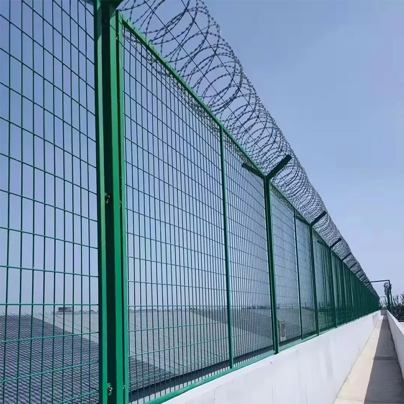Quick-Deploy Barbed Wire Fence Collapsible Design for Emergency Perimeter Setup