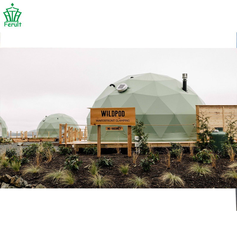 Winter Outdoor Luxury Igloo Geodesic Glamping Clear Camping Steel Dome House Tent with Fireplace Insulation