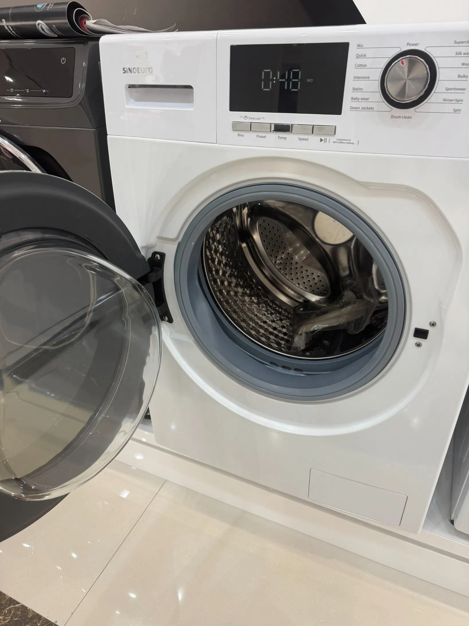 OEM/ODM 10kg Automatic Modern Style Front Loading Drum Washing Machine