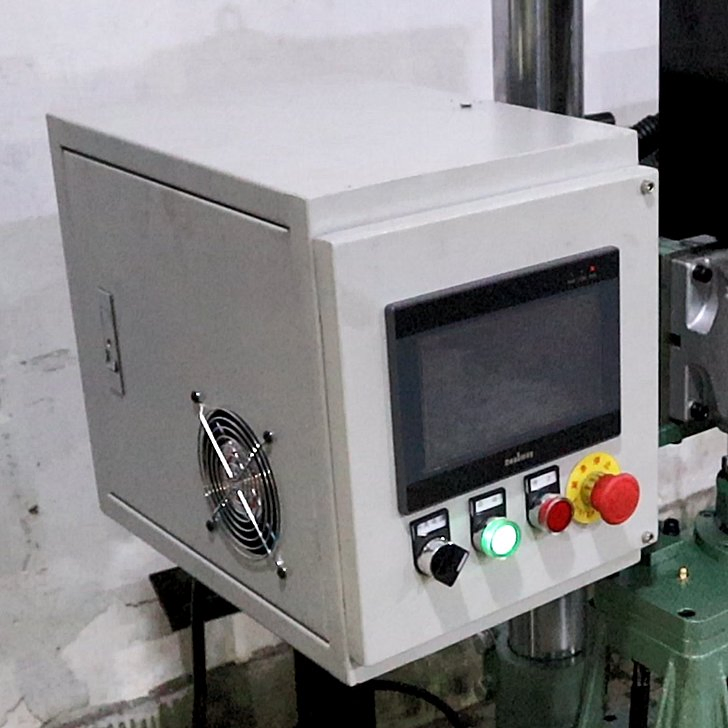 Dongguan Chansin Multi Spindle Drillig Tapping Machine with Servo Control