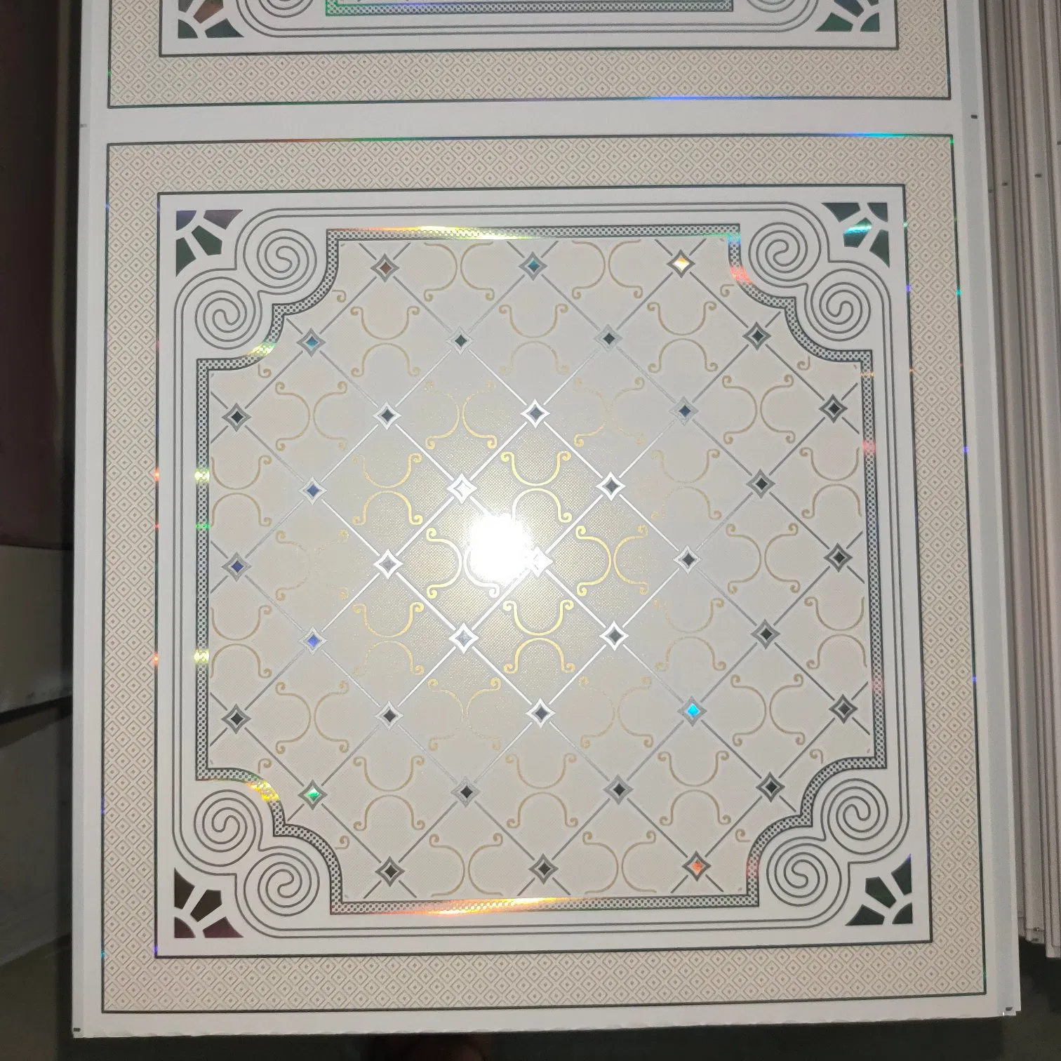 Laser PVC Ceiling Panel Squared Pattern for Home House Roof Decoration Building Material Ceiling Board PVC Sheet