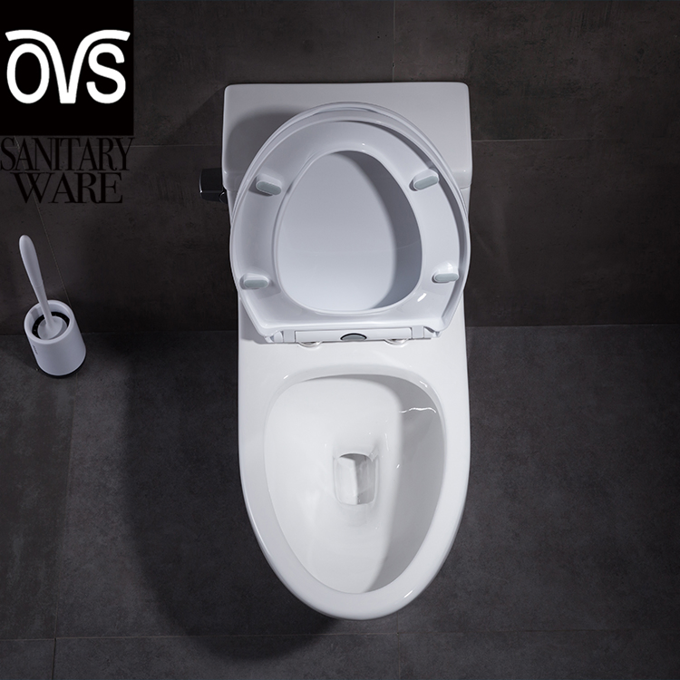 Cupc Certificate Modern Western Bathroom Sanitary Ware Water Closet Bathroom Elongated Wc Ceramic One Piece Toilet