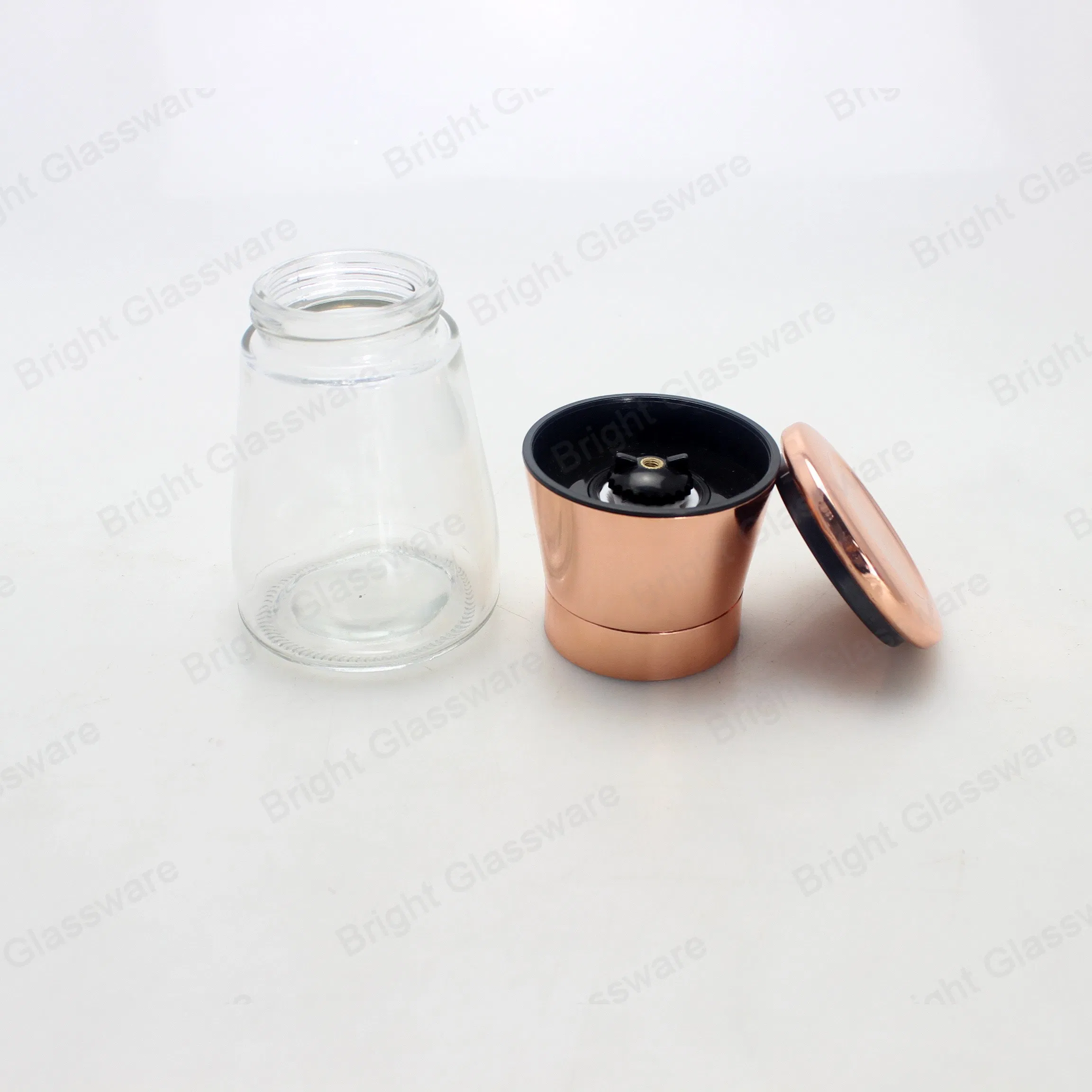 Home Kitchen Tool 150ml Glass Spice Grinder Mill Bottle with Plastic Grinder