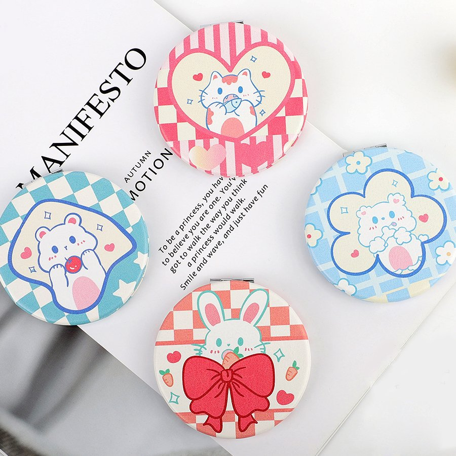 Manufacturer Direct Sales New Fashionable Heart-Shaped Strawberry Print Handheld Portable Mini Gift Makeup Mirror