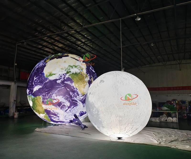 LED Lighting Planet Inflatable Balloon for Hanging, Giant Inflatable Globe Moon Earth Balloon for Decoration