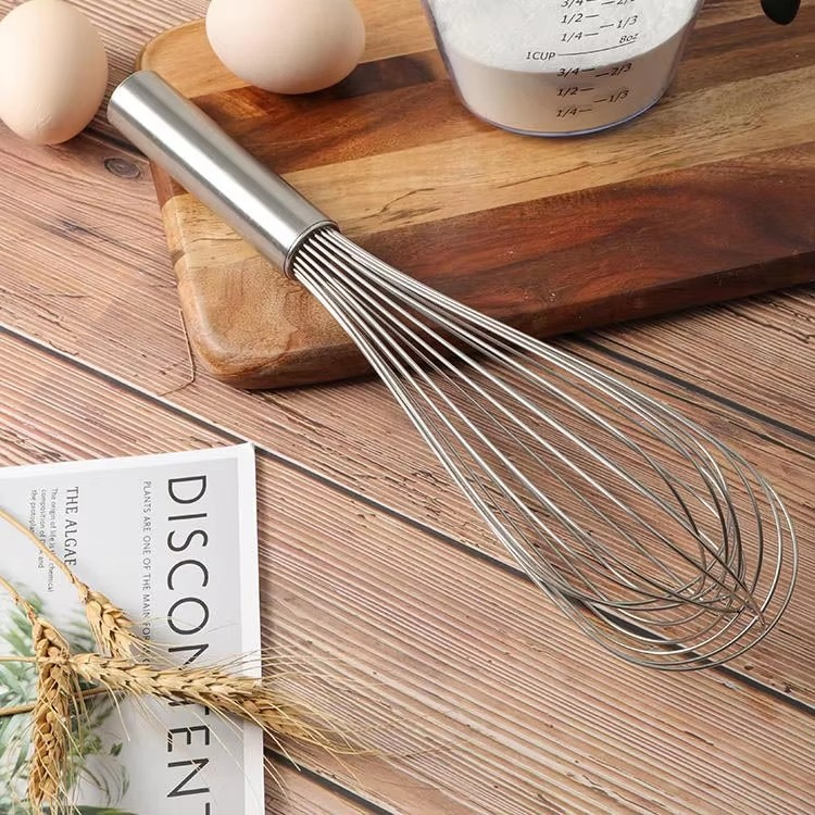 High Quality 10 Inch Handheld Kitchen Tool Eco-Friendly Stainless Steel Wires Whisk Egg Beater for Cooking Baking
