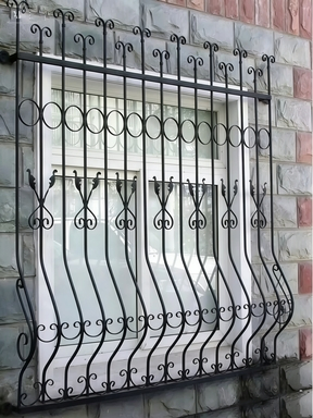 Durable Metal Window for Enhanced Security and Aesthetic Appeal