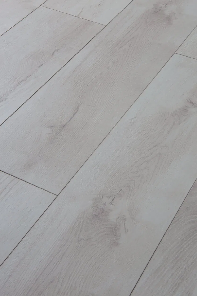 Laminate Flooring 10mm AC4