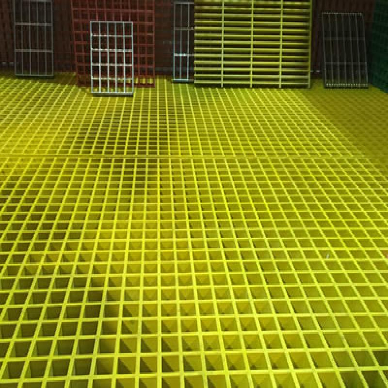 Direct Manufacturer Standard Size Gritted Surface FRP Grating for Walkway