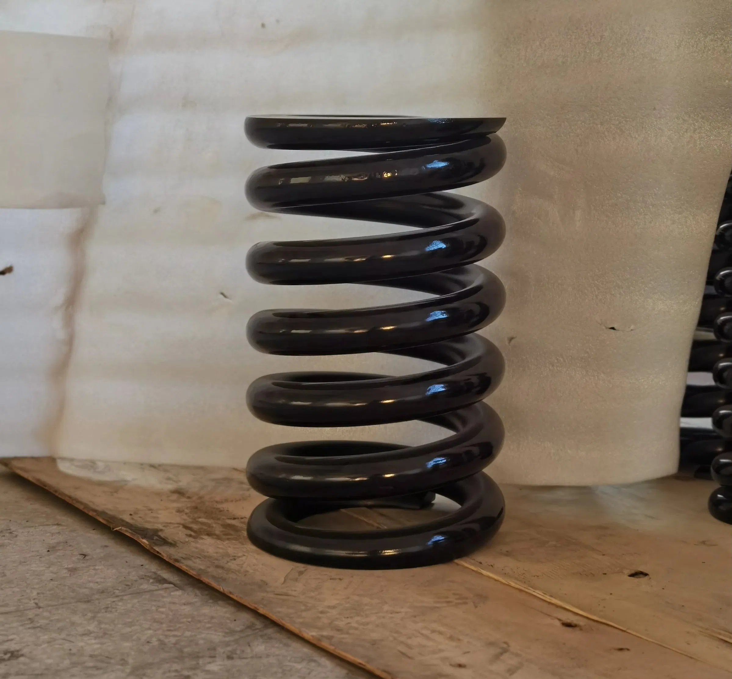 Customize Non-Standard High Quality Spring Steel Heavy Duty Helical Compression Spring