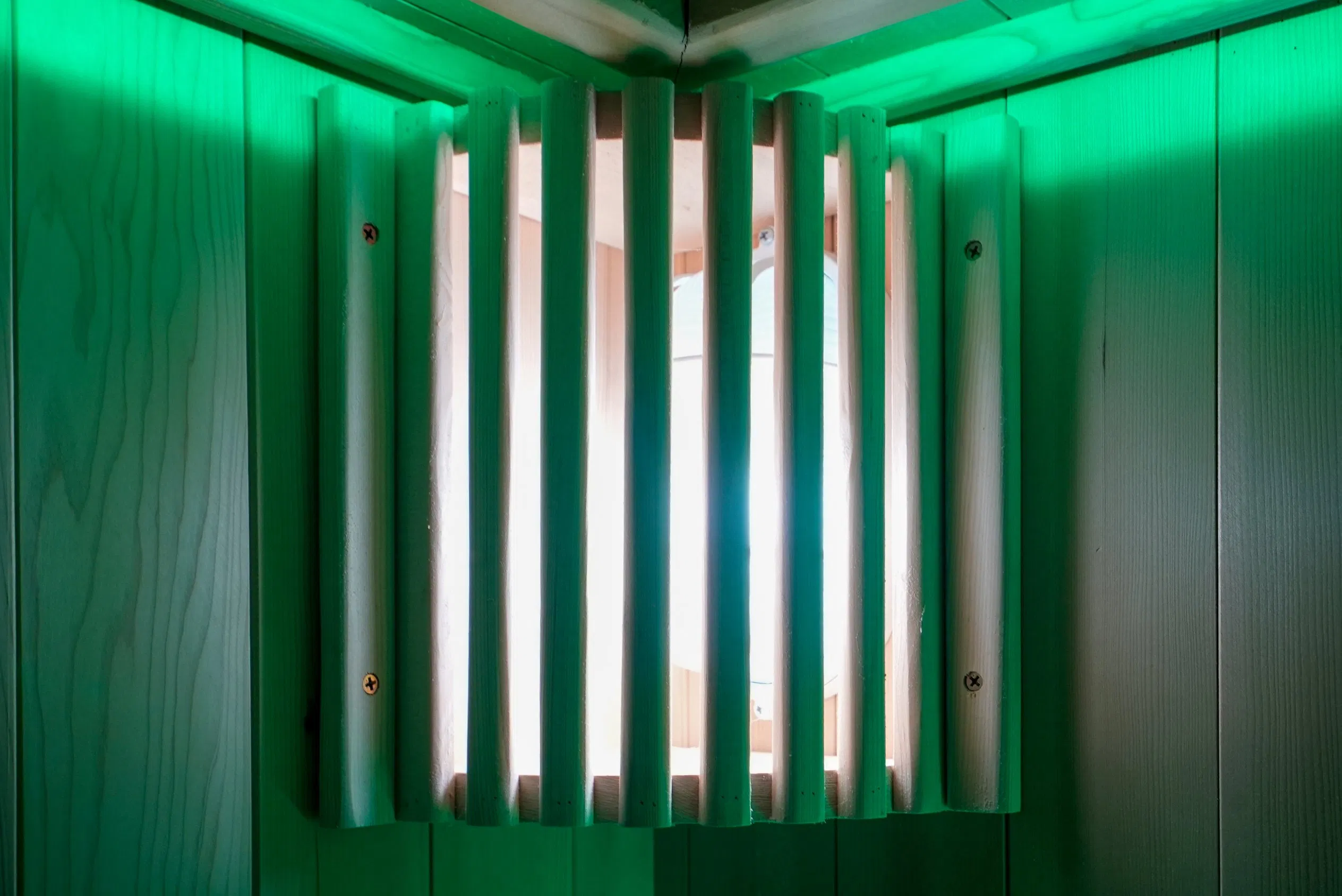 Деревянная инфракрасная сауна для 2 человек