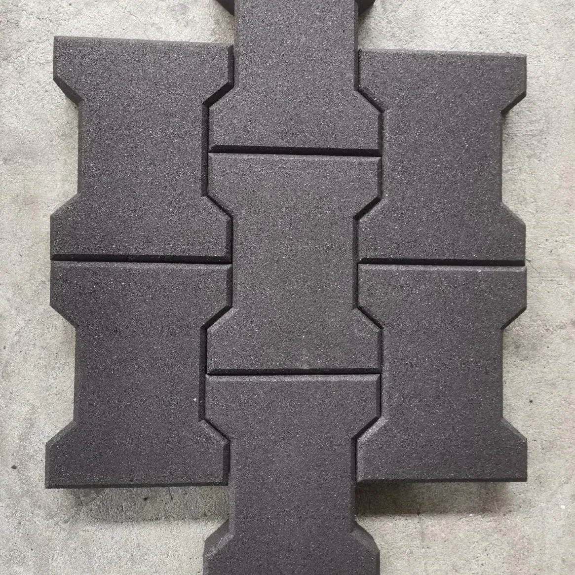 Recycled Rubber Dog Bone Paver Outdoor Tiles