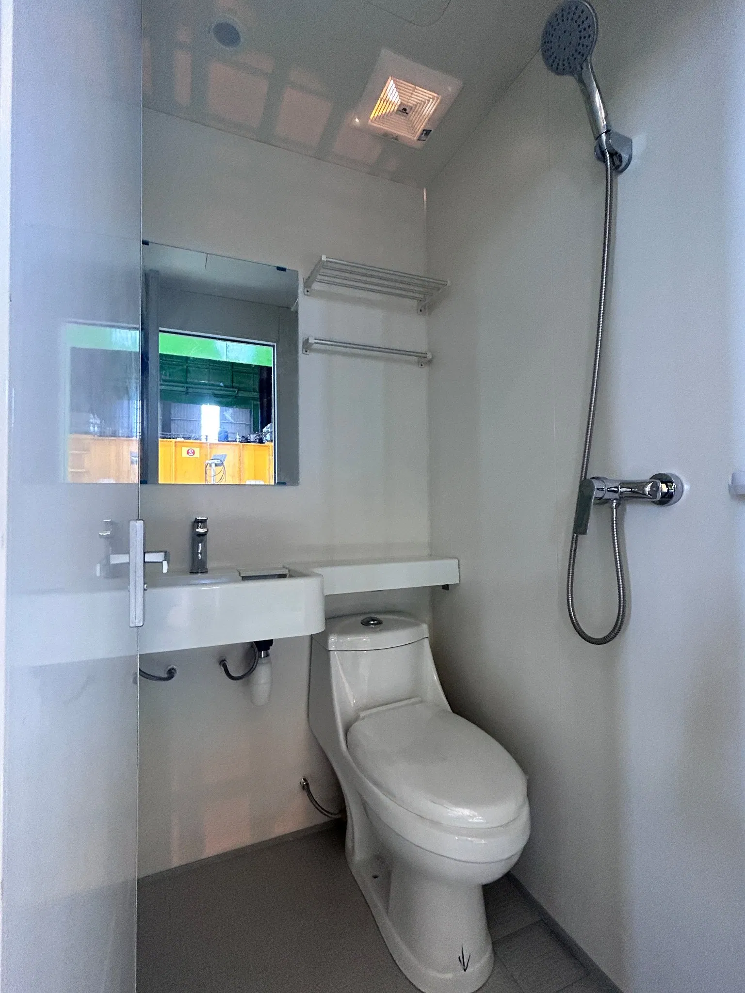 CE Certified Integrated Bathroom EU Tongnai Integrated Bathroom System - Space Optimization, Thermal Insulation and Moisture Prevention Bathroom