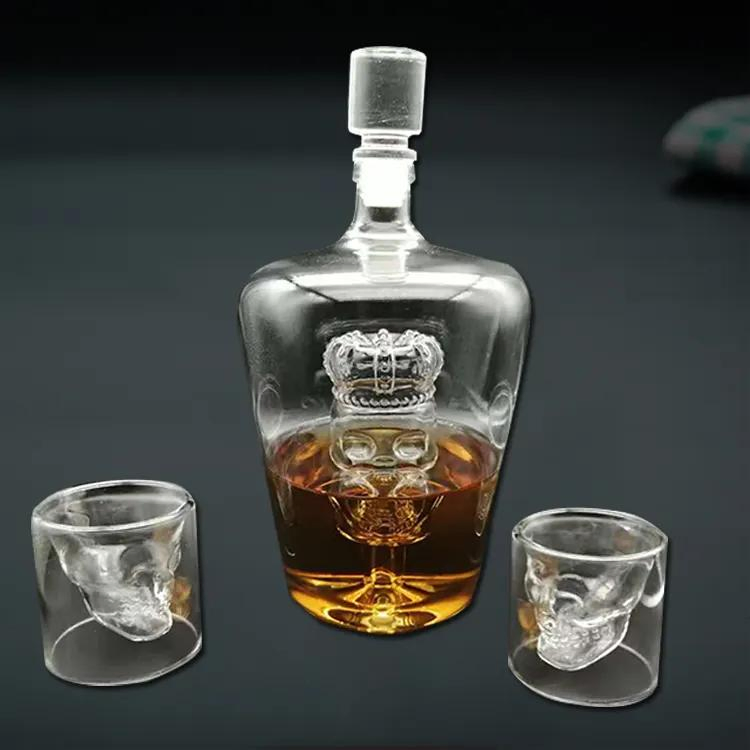 Factory Wholesale High Quality High Borosilicate Glass Skull Shape Bottle