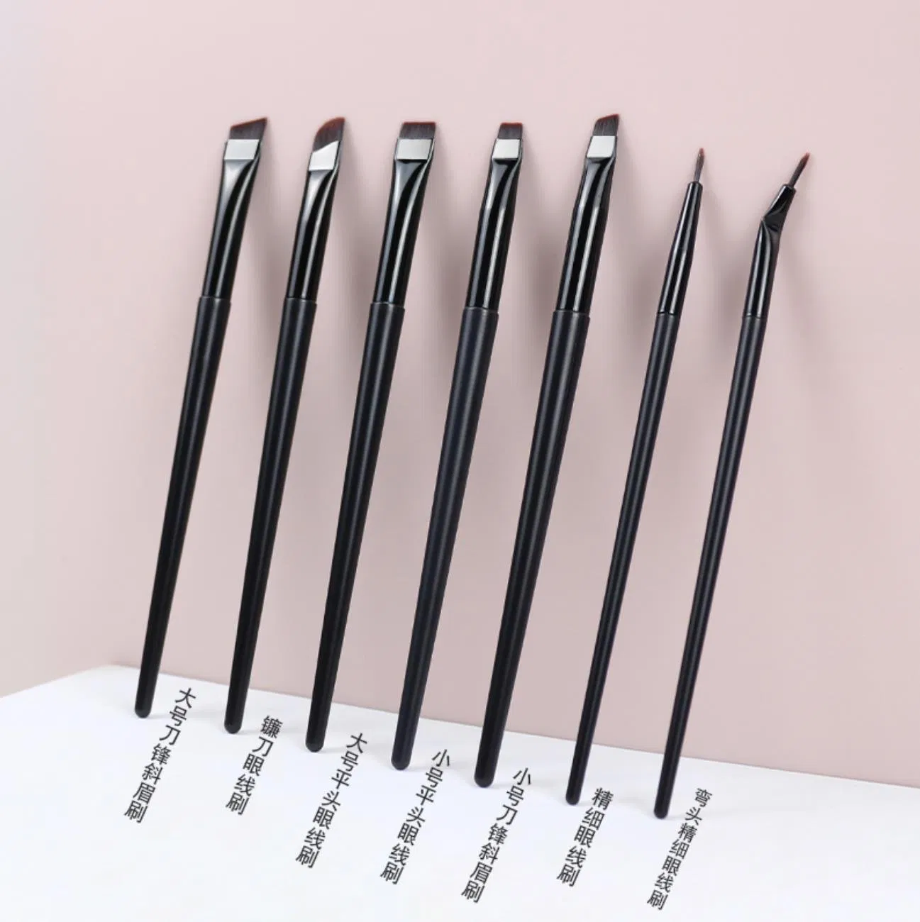 Hot Sale Makeup Lipstick Applicator Eyelash Extension Disposable Lip Eyeshadow Brush