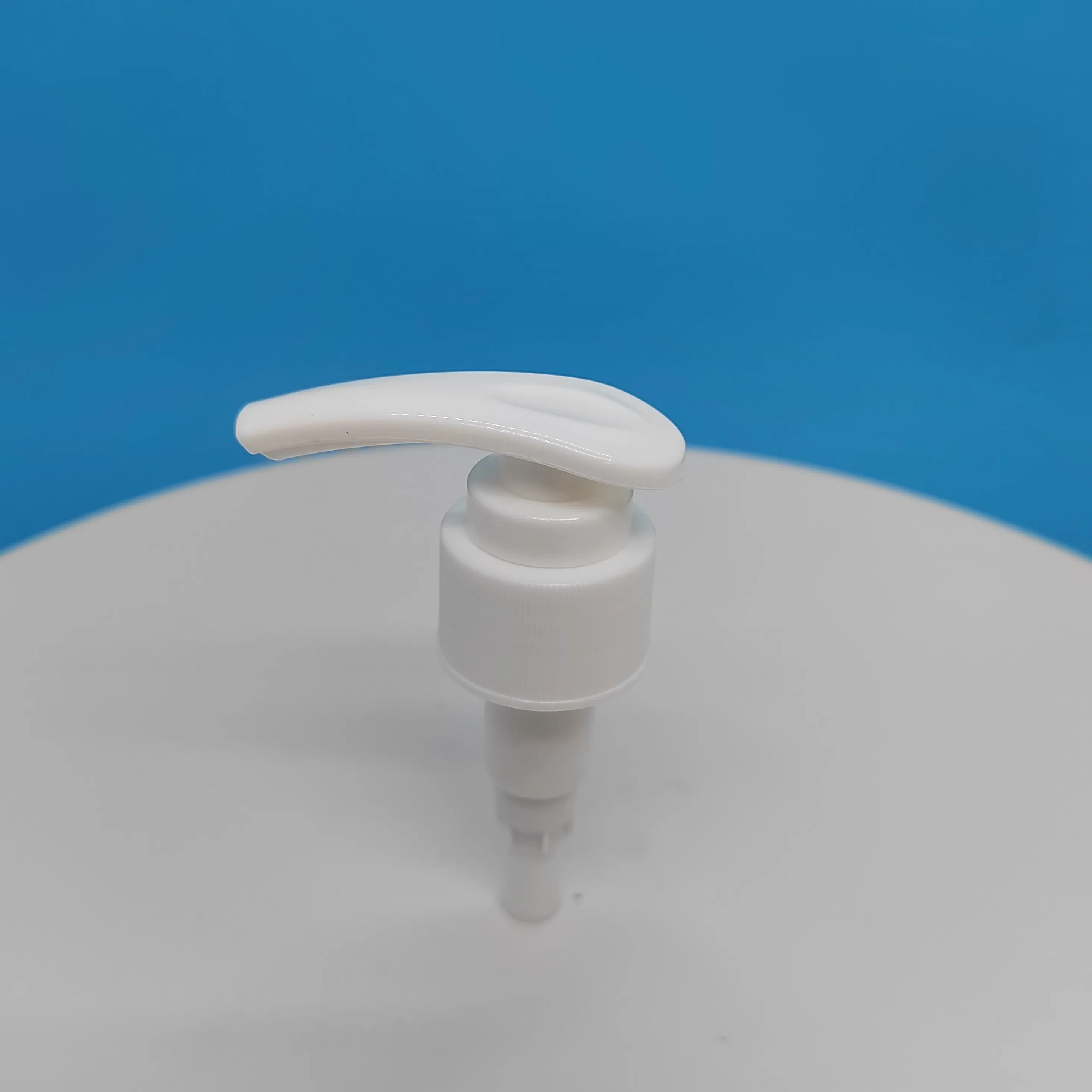 24/410 2cc Shampoo Shower Hand Washing Liquid Plastic Hand Press Lotion Pump