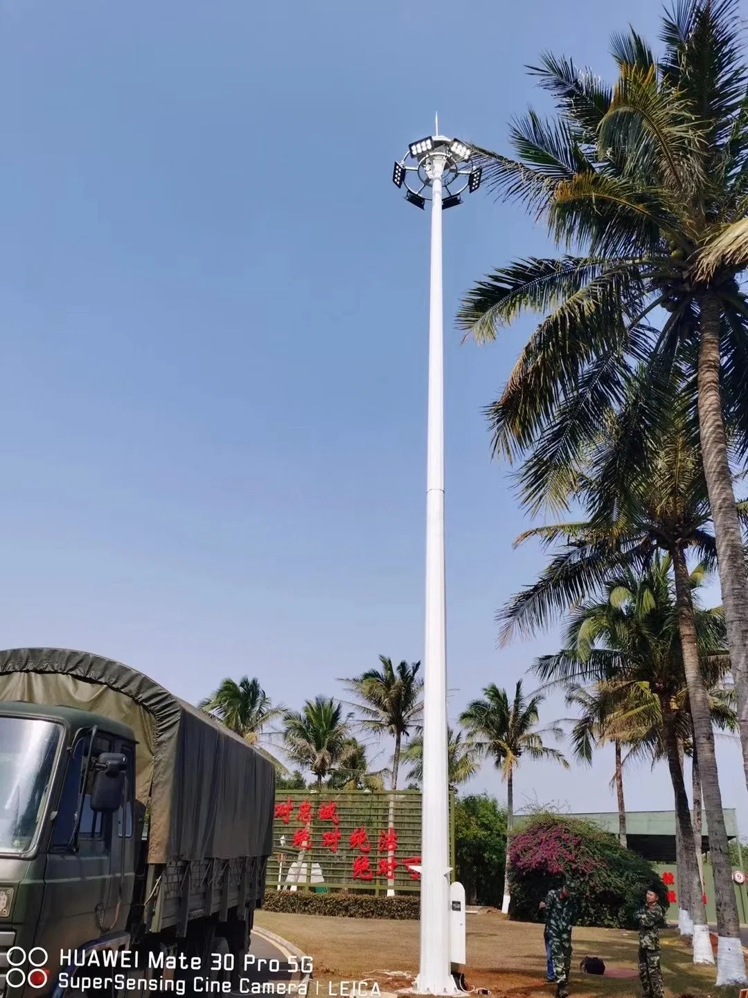 Prefabricated Highway Parking Quick Built Galvanzied Iron Steel Street Lamp Post
