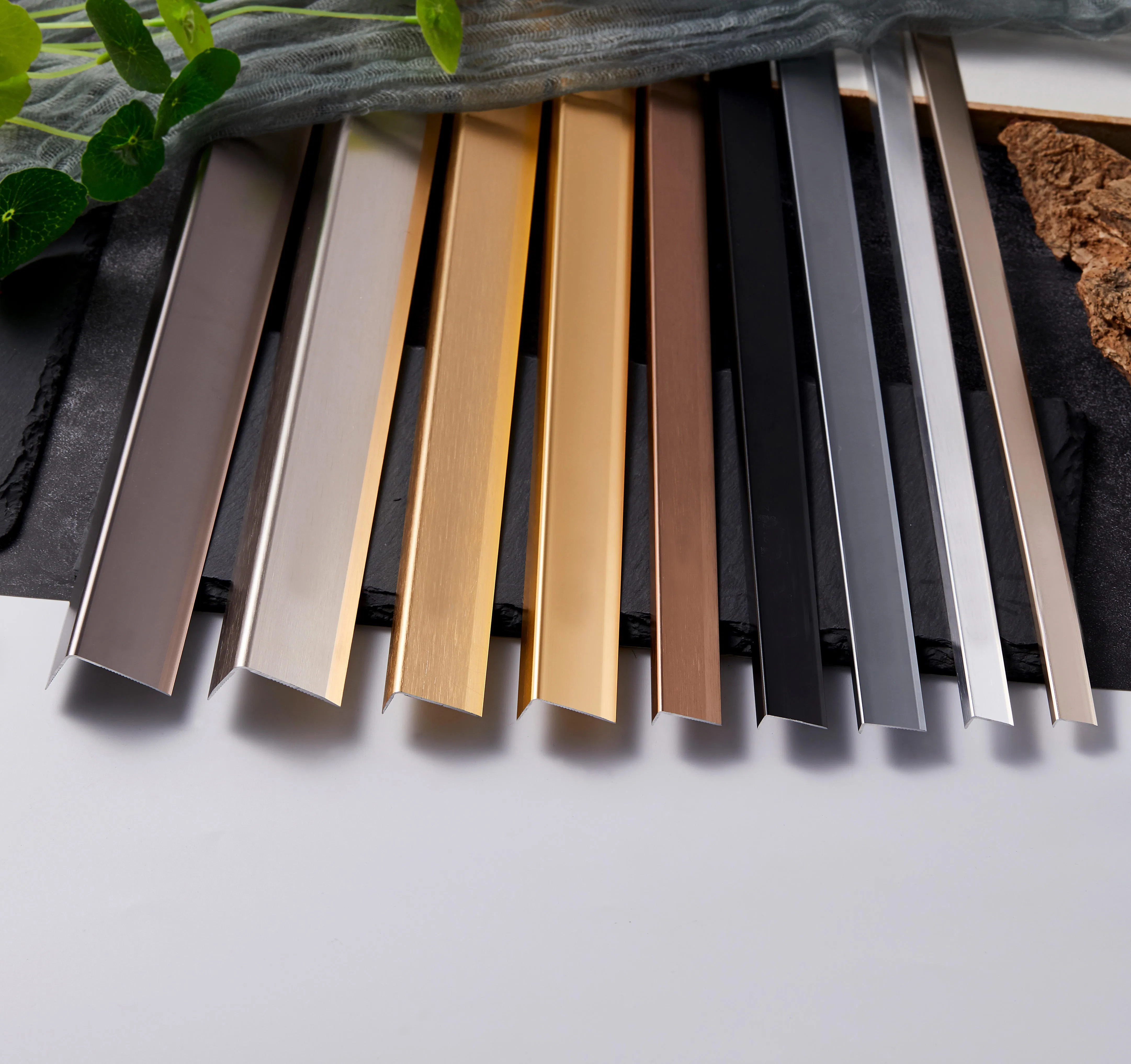 Interior Decoration Flexible Metal Corner Tape Aluminum Corner Guard