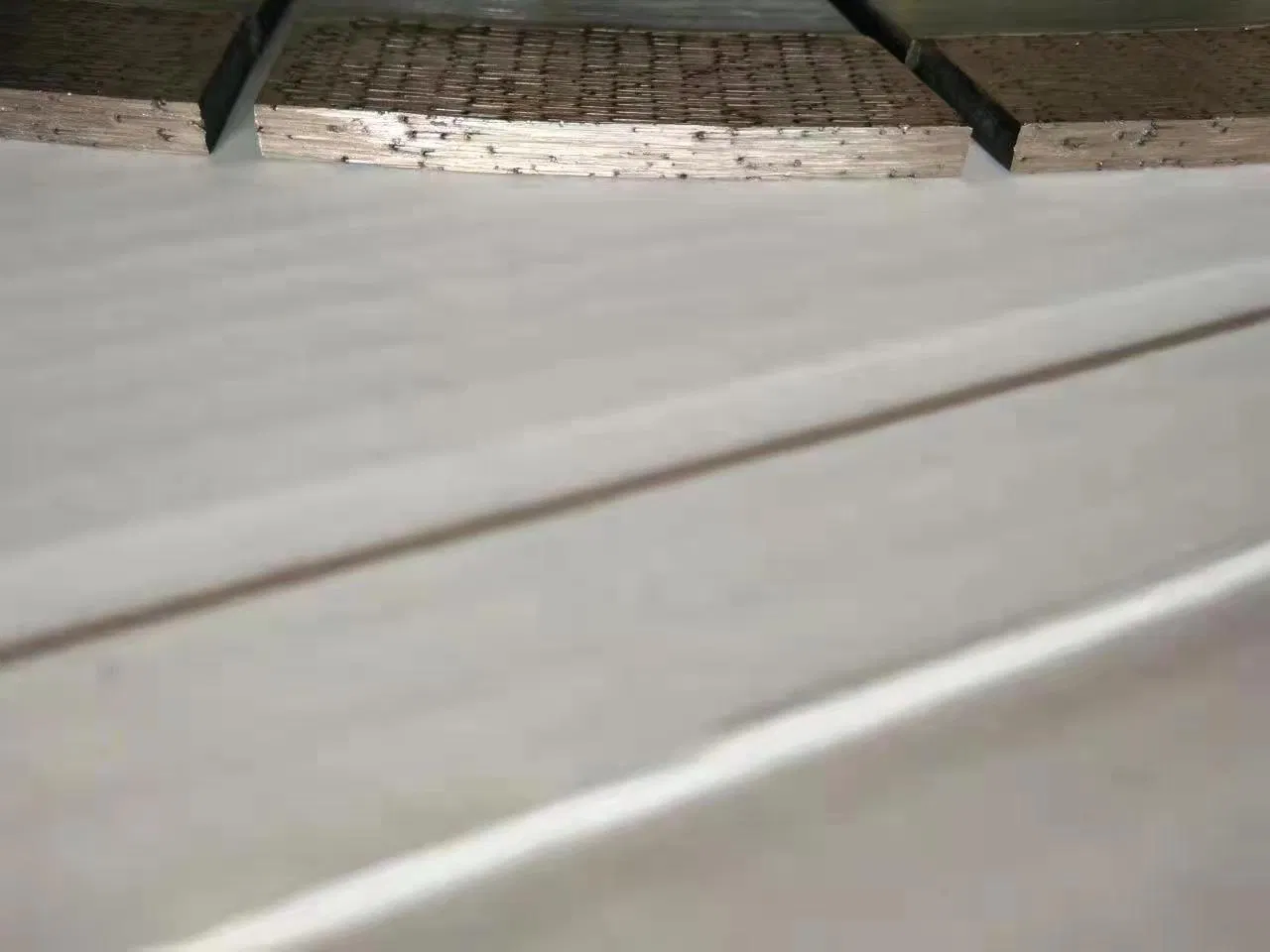 High-Speed Precision Arix Diamond Saw Blade for Granite Marble Tiles Slabs Blocks Heavy-Duty Industrial Stone Cutter