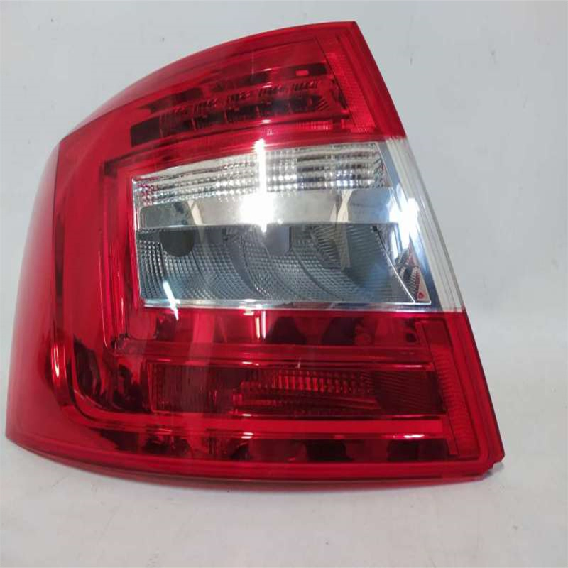 Rear Light Tail Lamp for Skoda Octavia 2018