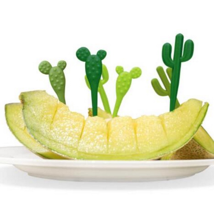 Set of 6 Plastic Cactus Fruit Forks