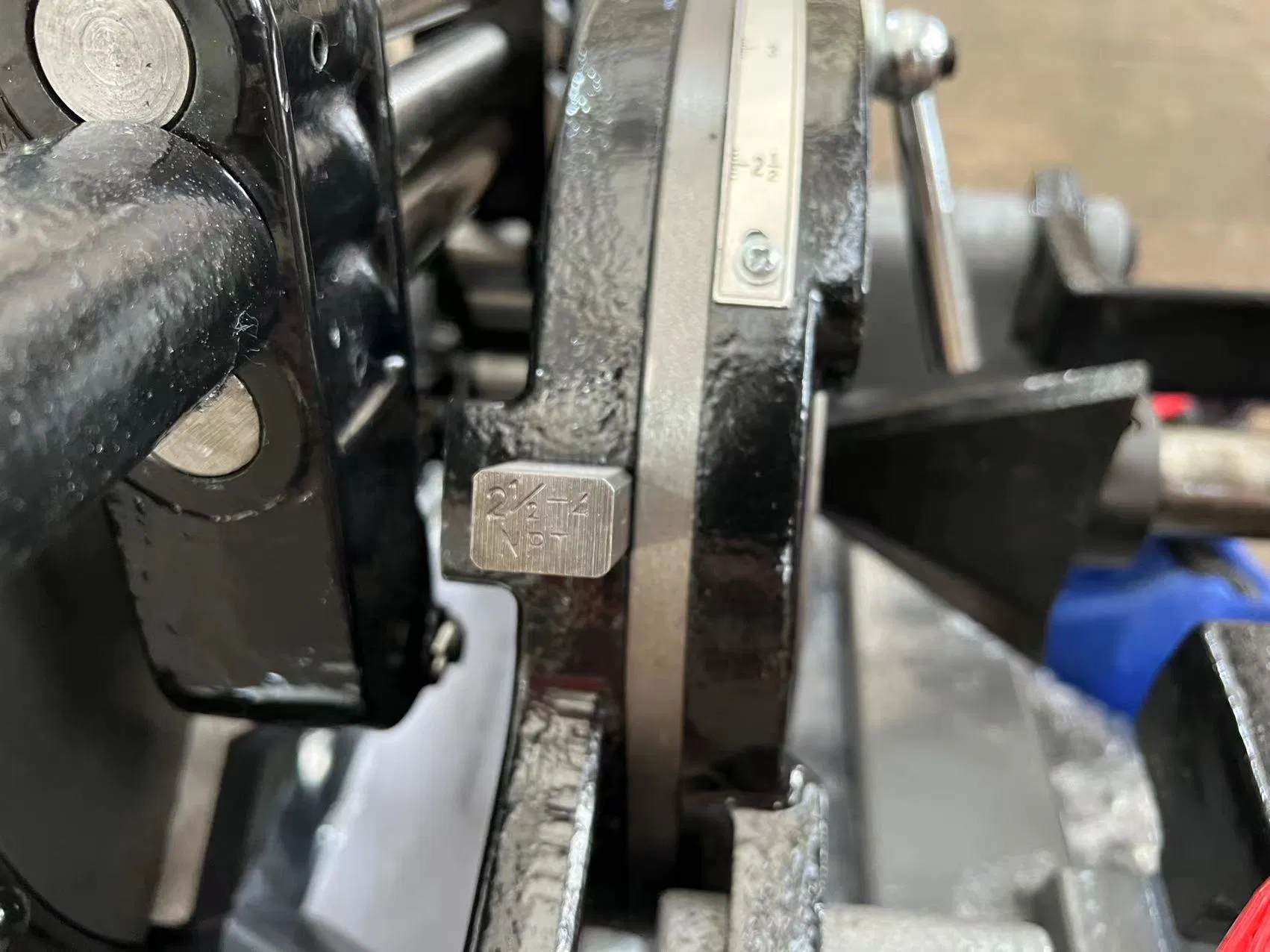 Water Pipe Galvanized Iron Pipe Stainless Steel Pipe Threading Machine for 1/2"-4"