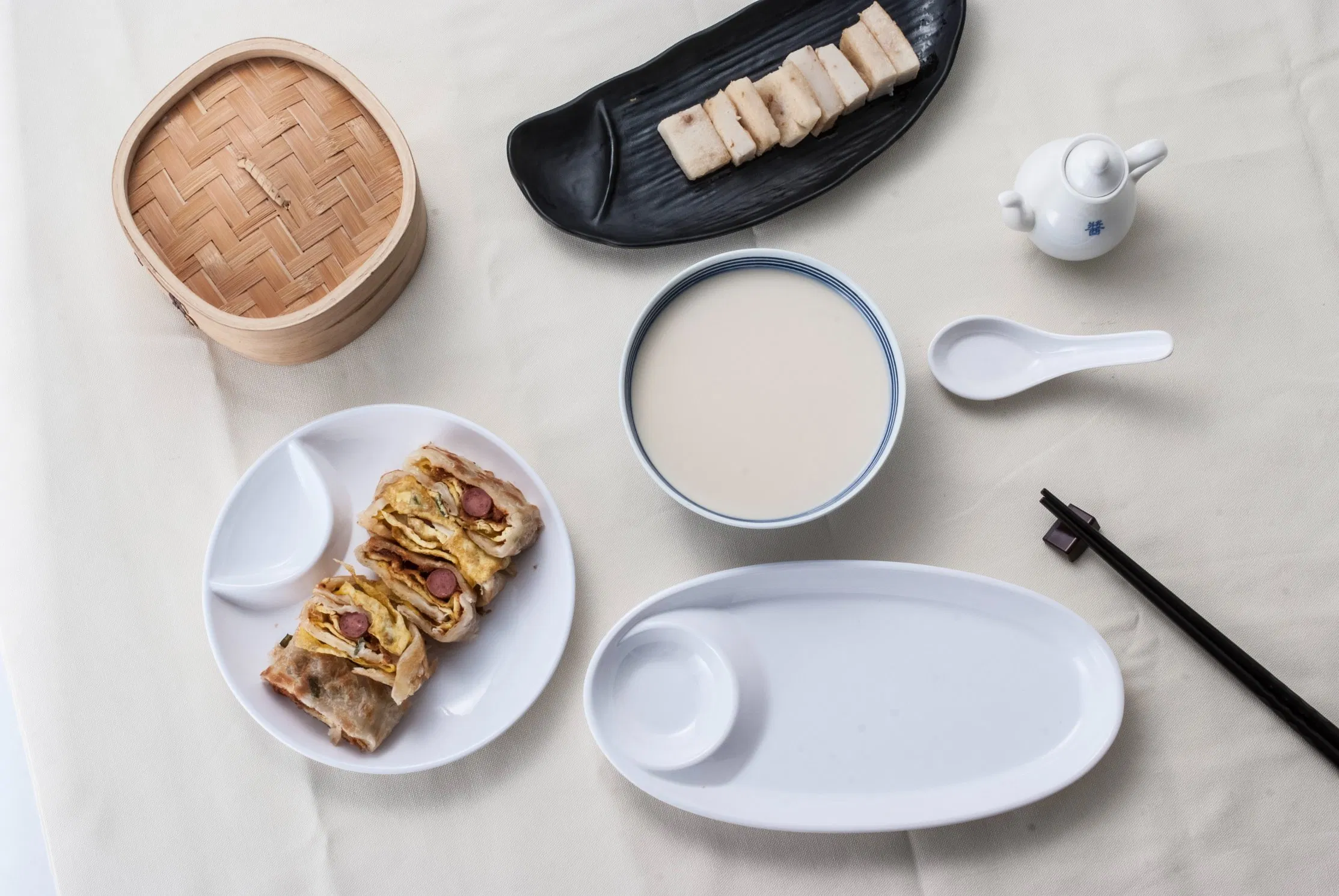 Dumpling Plate Melamine Tableware White Plate 2-Divided Plate