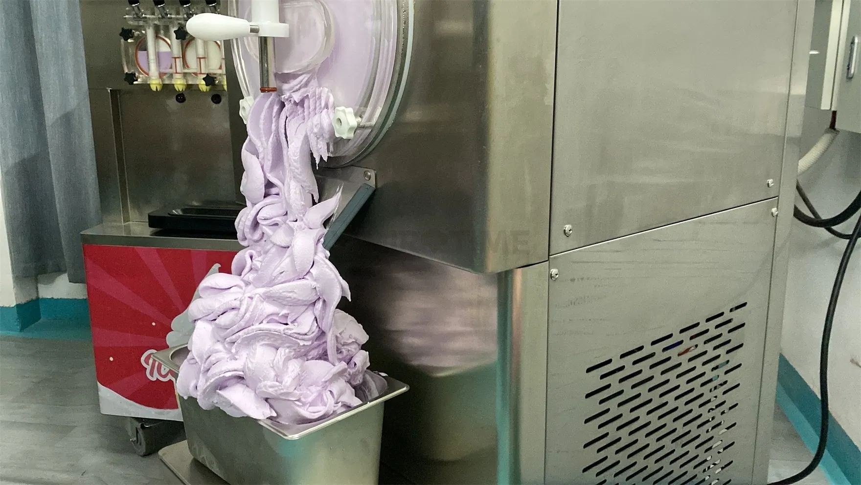 Hot Selling 48L/H Hard Ice Cream Making Machine Fruit Ice Cream Maker Big Capacity Gelato Machine