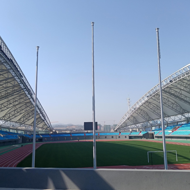 20 Meter Stainless Steel / Aluminum Flag Pole Automatic Raising Flag Pole Electric Flag Pole