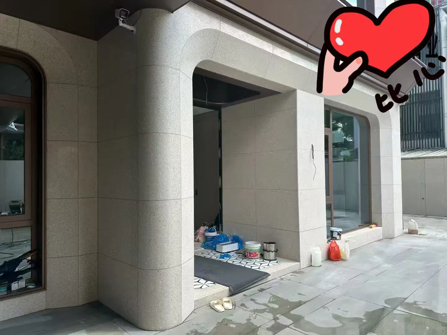 Eco-Friendly Engineered Marble Tiles for Sustainable Hotel Renovations