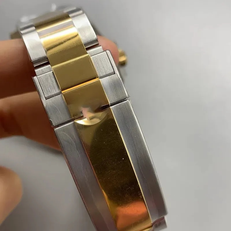 Top Dandong 3235 Movement, 9-Grade Sapphire Crystal, 904L Stainless Steel, Swiss Ice Sapphire C3 Luminous Watch