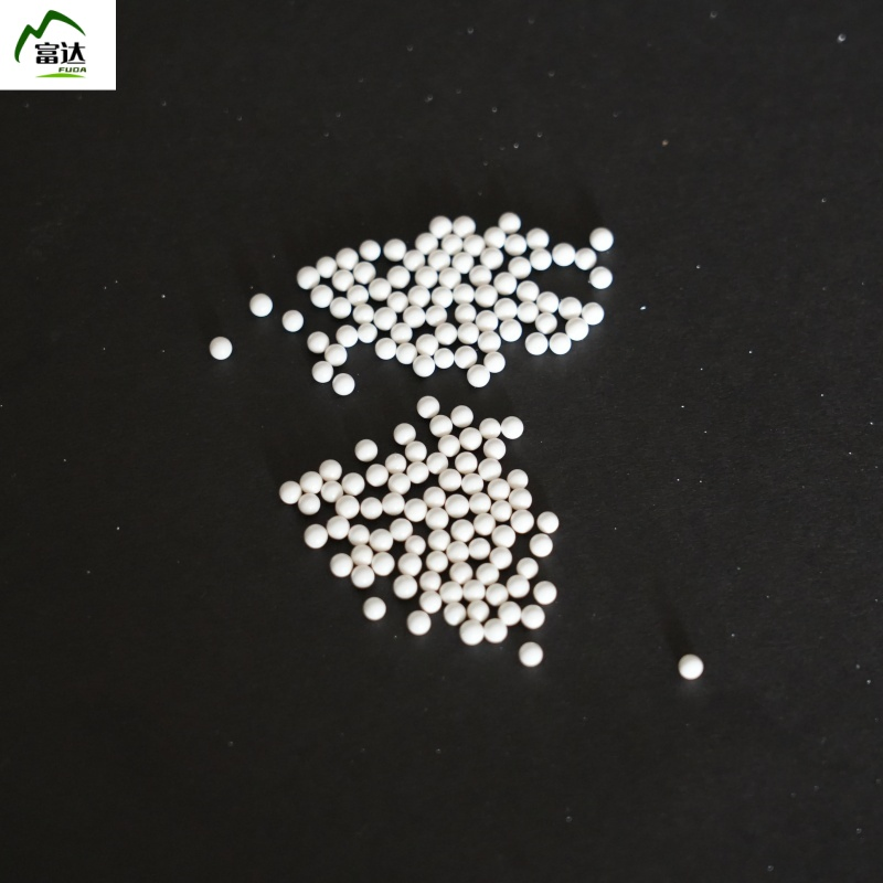 Циркониево-силикатные помольные шарики высокой плотности