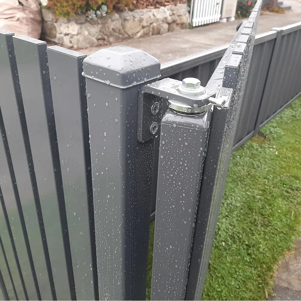 Customized Powder Coated Fence Post Galvanized Stainless Steel Security Fence
