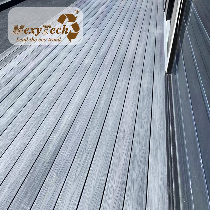Public Project Application Outdoor WPC Decking