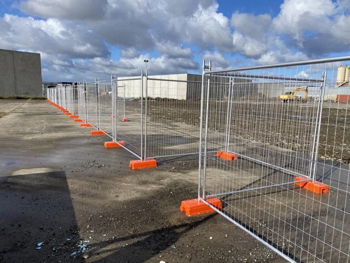 Durable Carbon Steel Temporary Fencing for Construction and Events