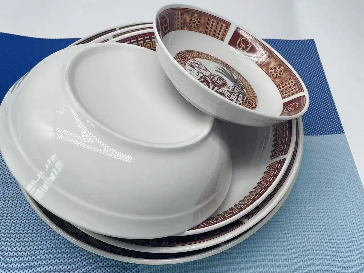 Rice Pasta Fuirt Plate Size 6"-12" Lion Decal Porcelain Ceramic Tableware