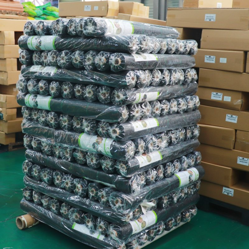 Wholesale Polypropylene Agricultural Weed Control Mat Ground Cover Landscape Fabric for Agriculture Farm