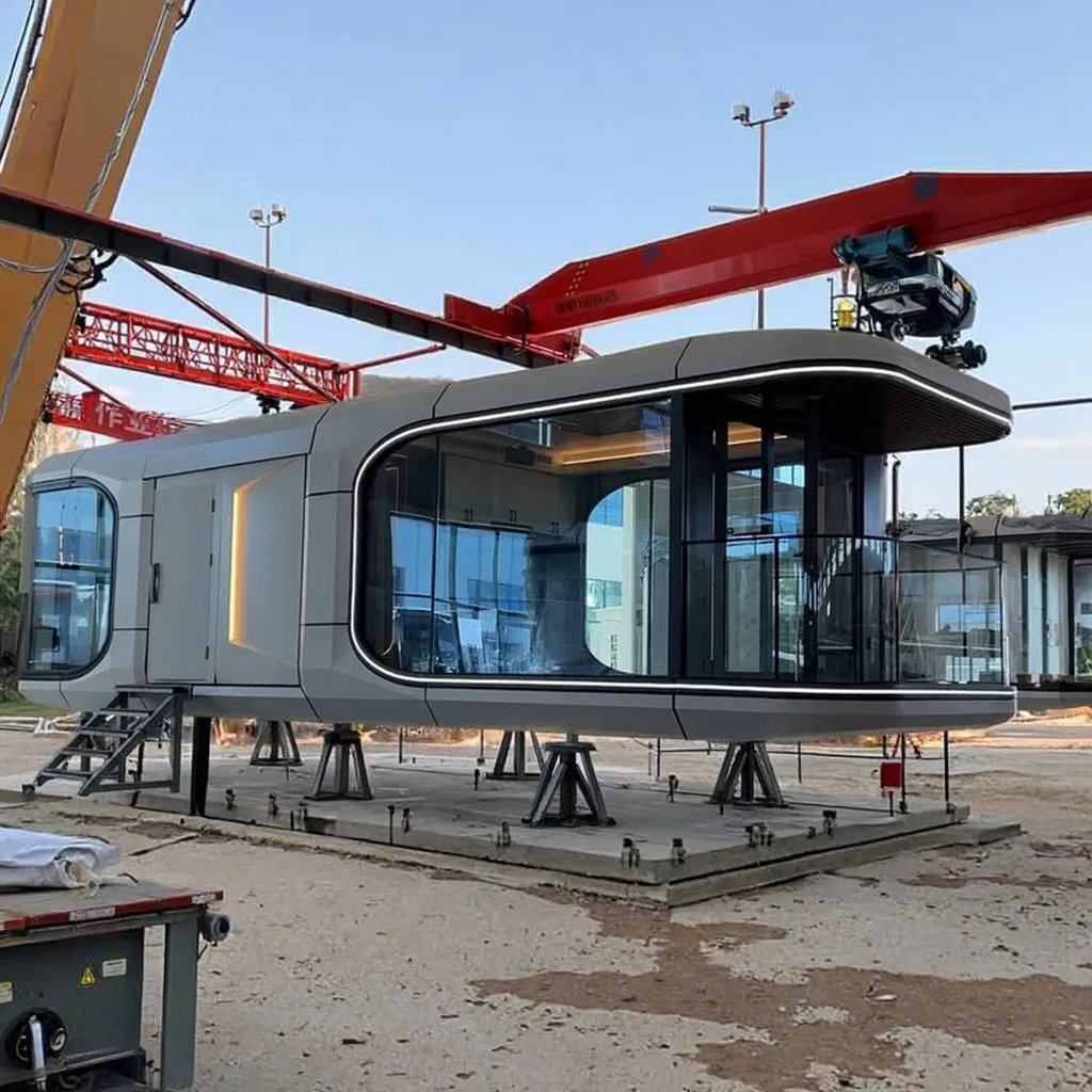 Customizable Eco Friendly High Quality Space Capsule House