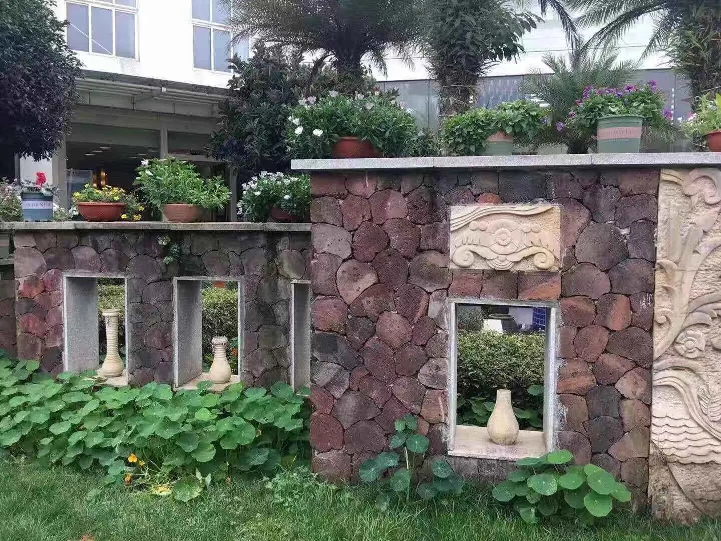 Exterior Wall Cladding Decorative Natural Red Volcanic Lava Stone Tiles with Matt Finish Split Surface