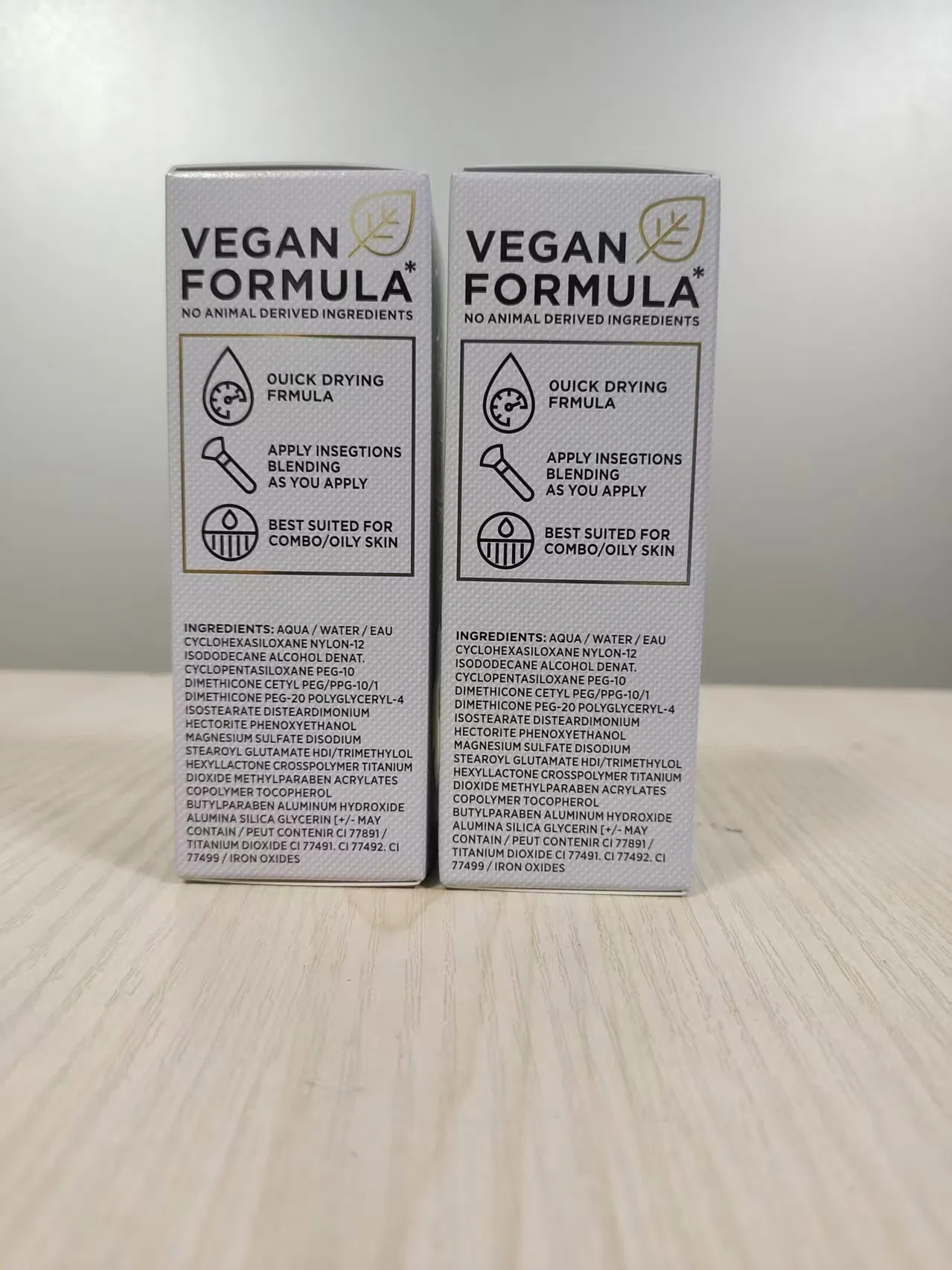 Pretty Fresh Foundation Hydrating with Hyaluron + Aloe Vera 24 H Long-Lasting Hydration