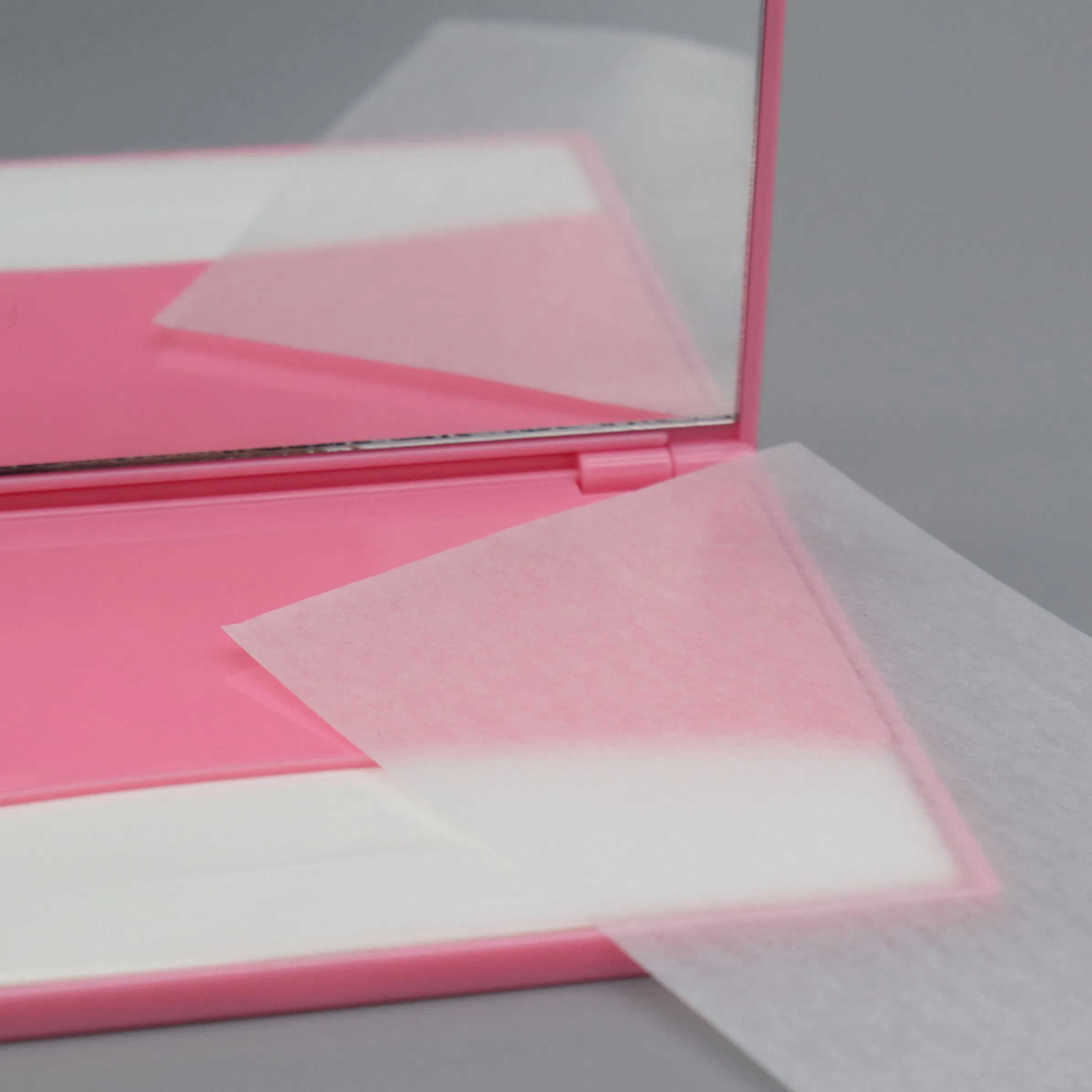 Oil Blotting Paper with Mirror Package